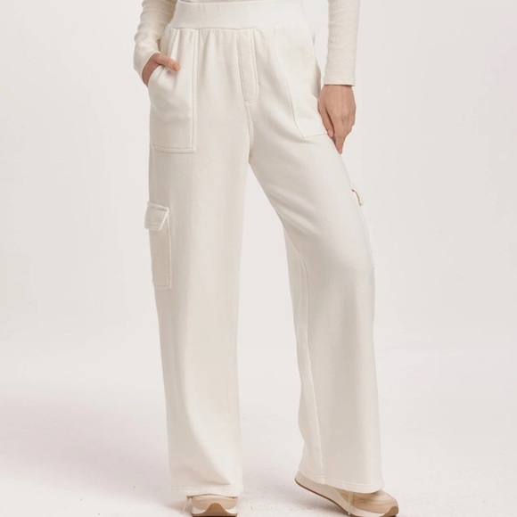 Dear John winter white wide legged sweatpants with pockets XS - Picture 2 of 6